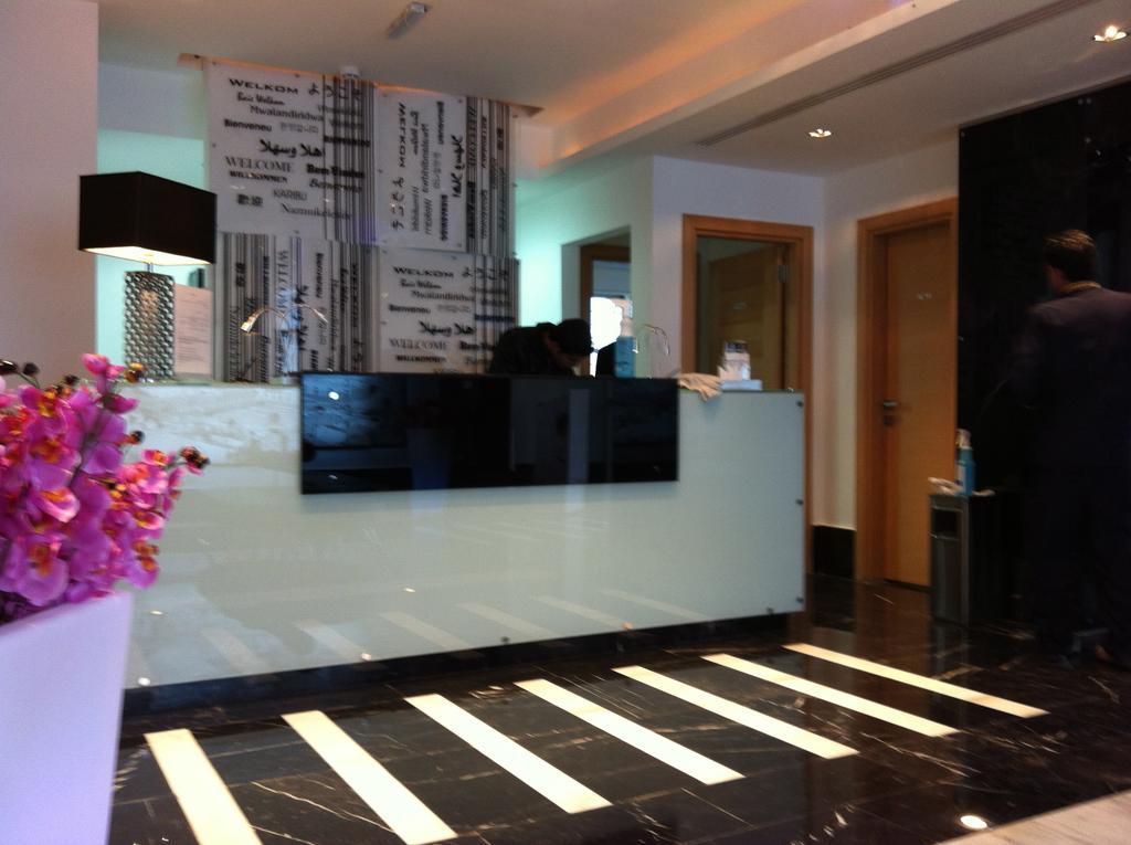 Crystal Hotel Amman Exterior foto