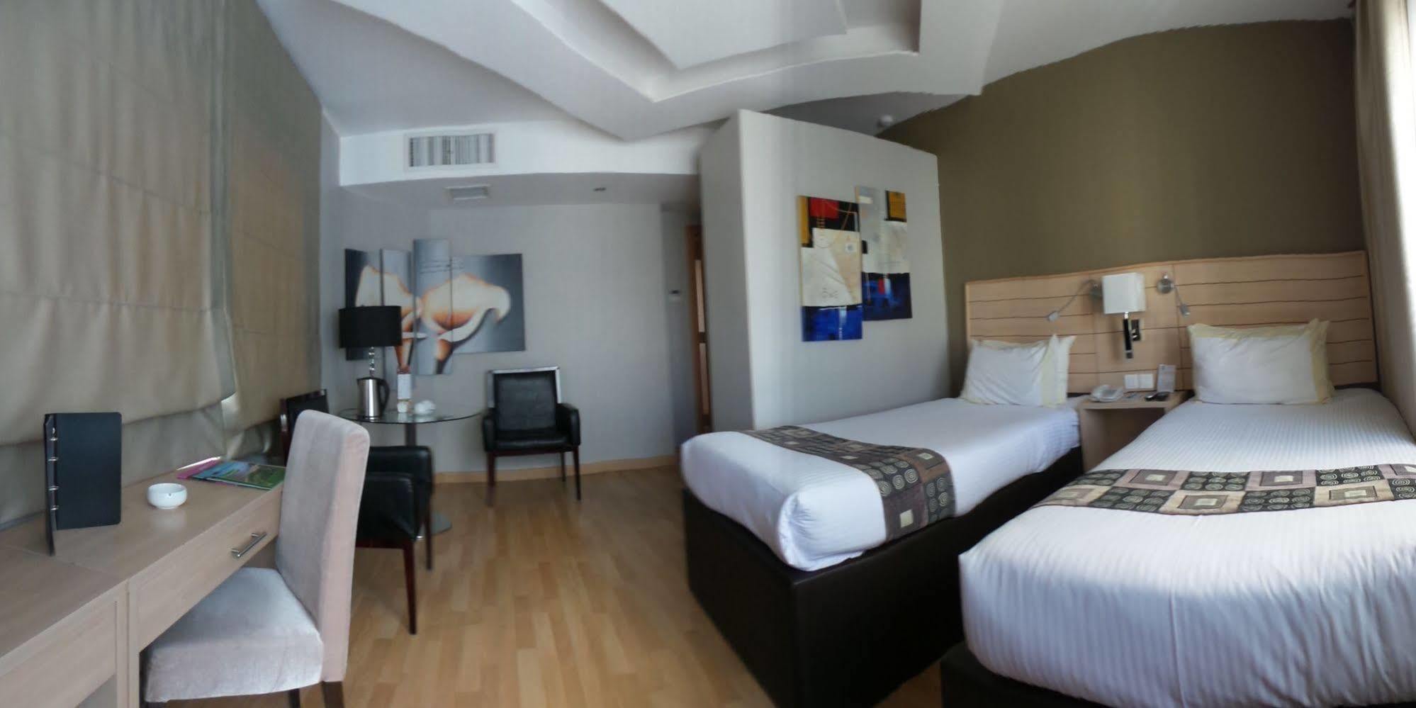 Crystal Hotel Amman Exterior foto